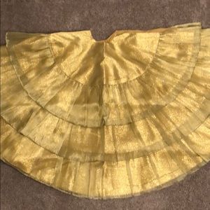 Christmas tree skirt